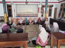 Kelas Ibu Hamil di Kalurahan Pringombo